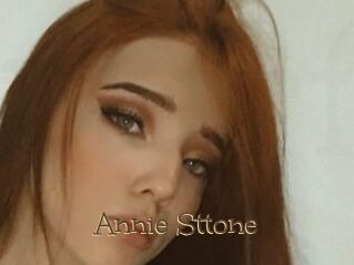 Annie_Sttone