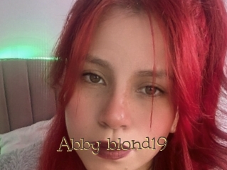 Abby_blond19