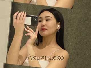 Akiramieko