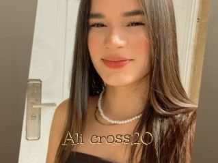 Ali_cross20
