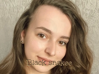 Black_snakee