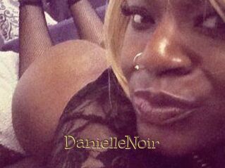 DanielleNoir