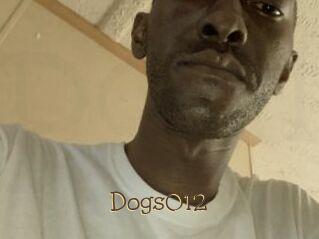 Dogs012