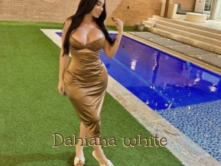 Dahiana_white