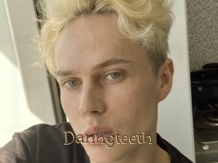 Dannyteeth
