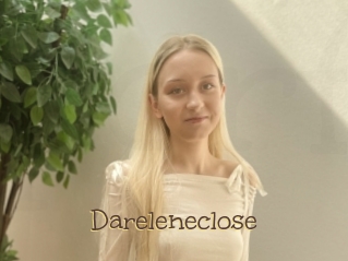 Dareleneclose