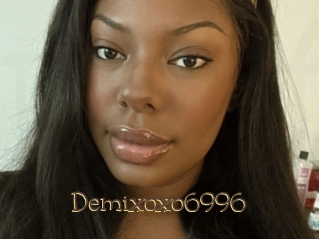 Demixoxo6996
