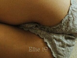 Ellie_19