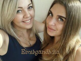 EmilyandMia Porno FR