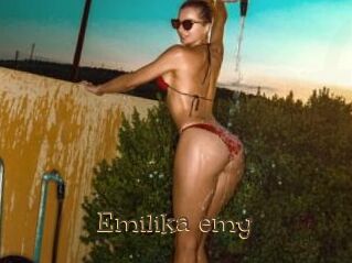 Emilika_emy