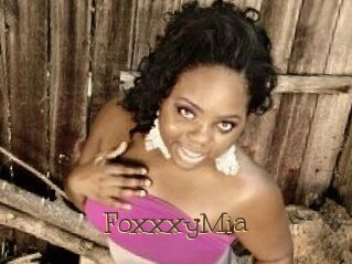 FoxxxyMia
