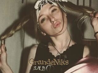 GrandeNiks