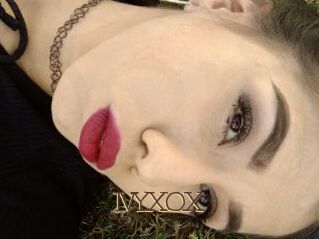 IVY_XOX