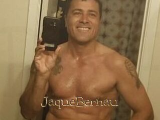 Jaque_Bernau
