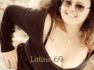 Latina_69