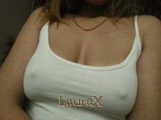 LauraX