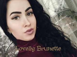 Lovelly_Brunette