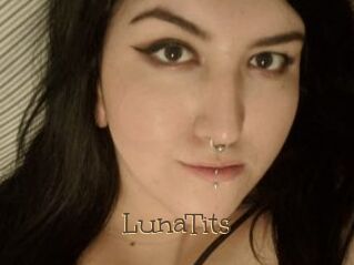 LunaTits