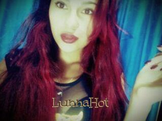 LunnaHot