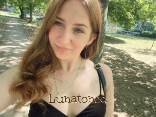 Lunatoned