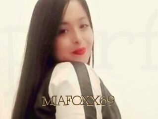 MIAFOXX69