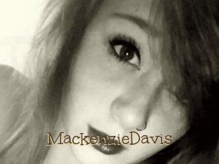 Mackenzie_Davis