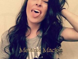 Melanie_Mack