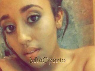 Mia_Operio