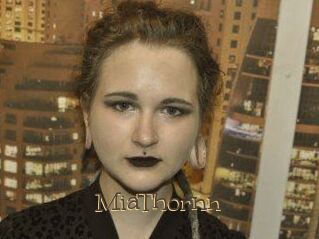 MiaThornn