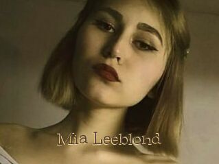 Mia_Leeblond