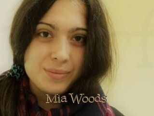 Mia_Woods