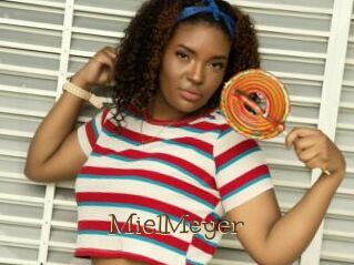 MielMeyer Porno FR