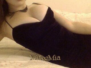 MilkyMia