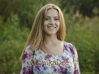 MonikaDee