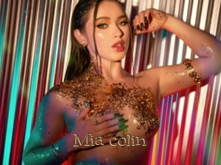Mia_colin