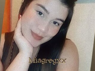 Miagreyxx
