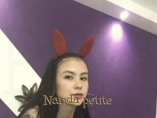 Nanda_petite