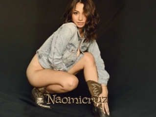 Naomicruz