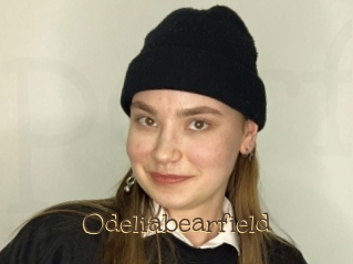 Odeliabearfield