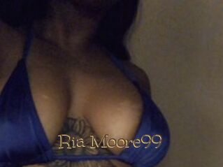 Ria_Moore99