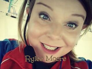 Rylee_Moore