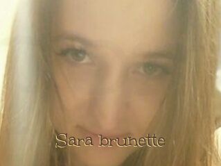 Sara_brunette