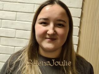 SelenaJoulie