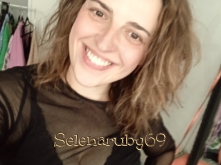 Selenaruby69