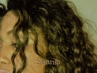 Shania