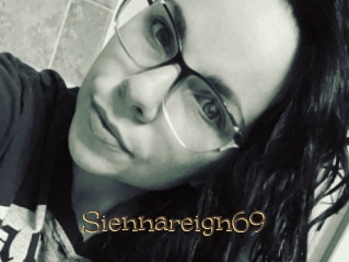 Siennareign69
