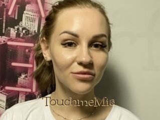 TouchmeMia