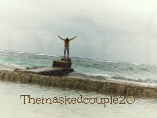 Themaskedcouple20