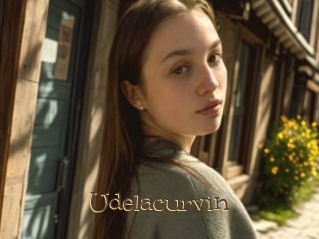 Udelacurvin